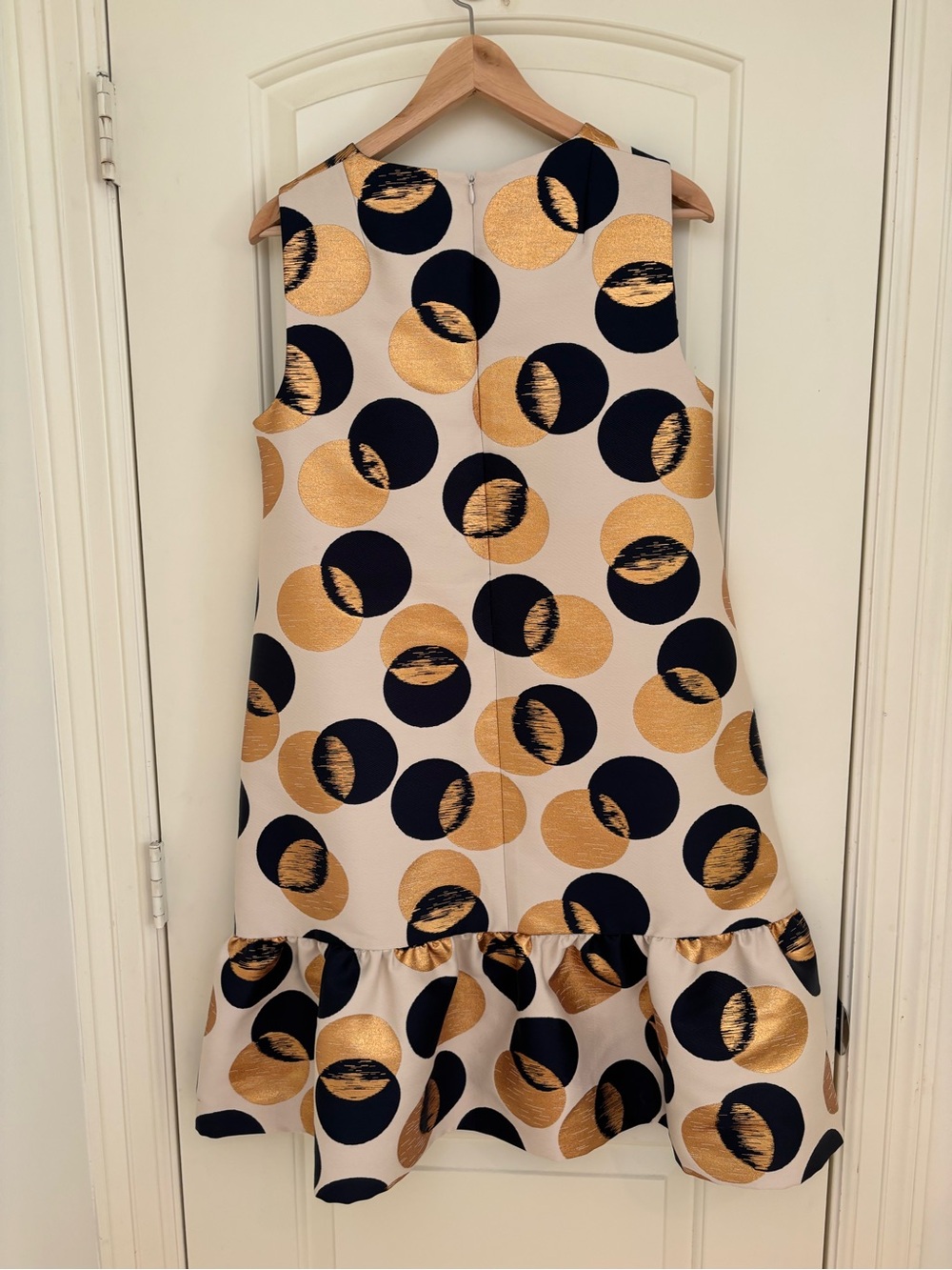 NWT Akris Punto Sake Gold Navy Metallic Dot Jacquard Flounce Shift Dress Sz 10 - Picture 3 of 6